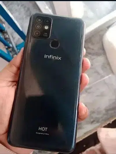Infinix Hot 10 4/64 urjant sale