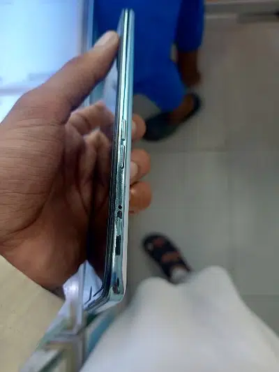 Oppo F15 Uargent sale
