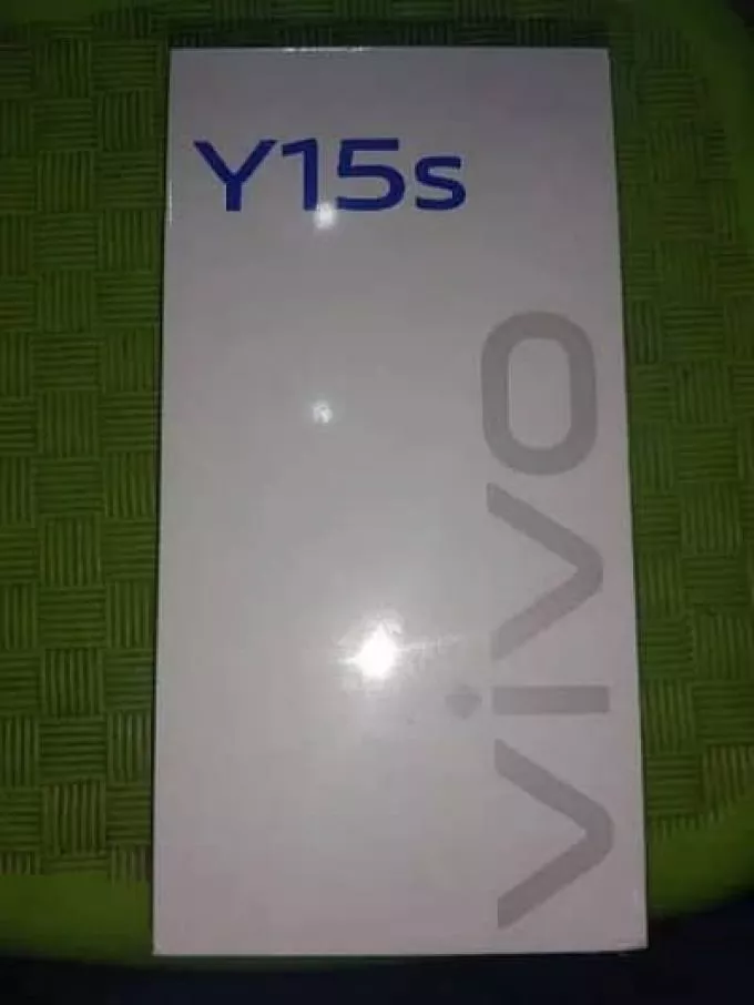 Vivo Y15s (3gb/32gb) box pack brand new pta approved more detail contact me at 03452174314