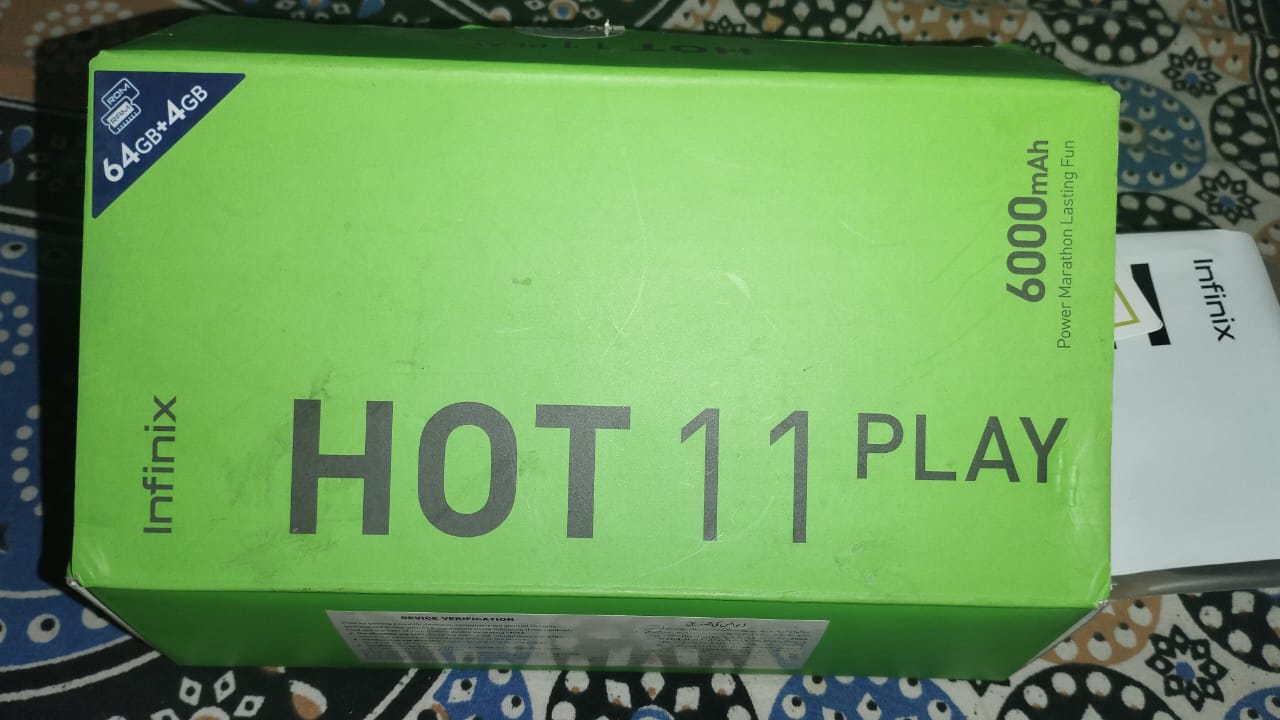 Infinix Hot 11 Play 4/64 Gold